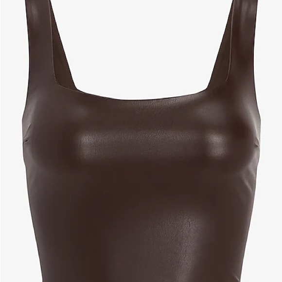NWT Express Brown Body Contour Faux Leather Square Neck Cropped Top - Picture 3 of 6